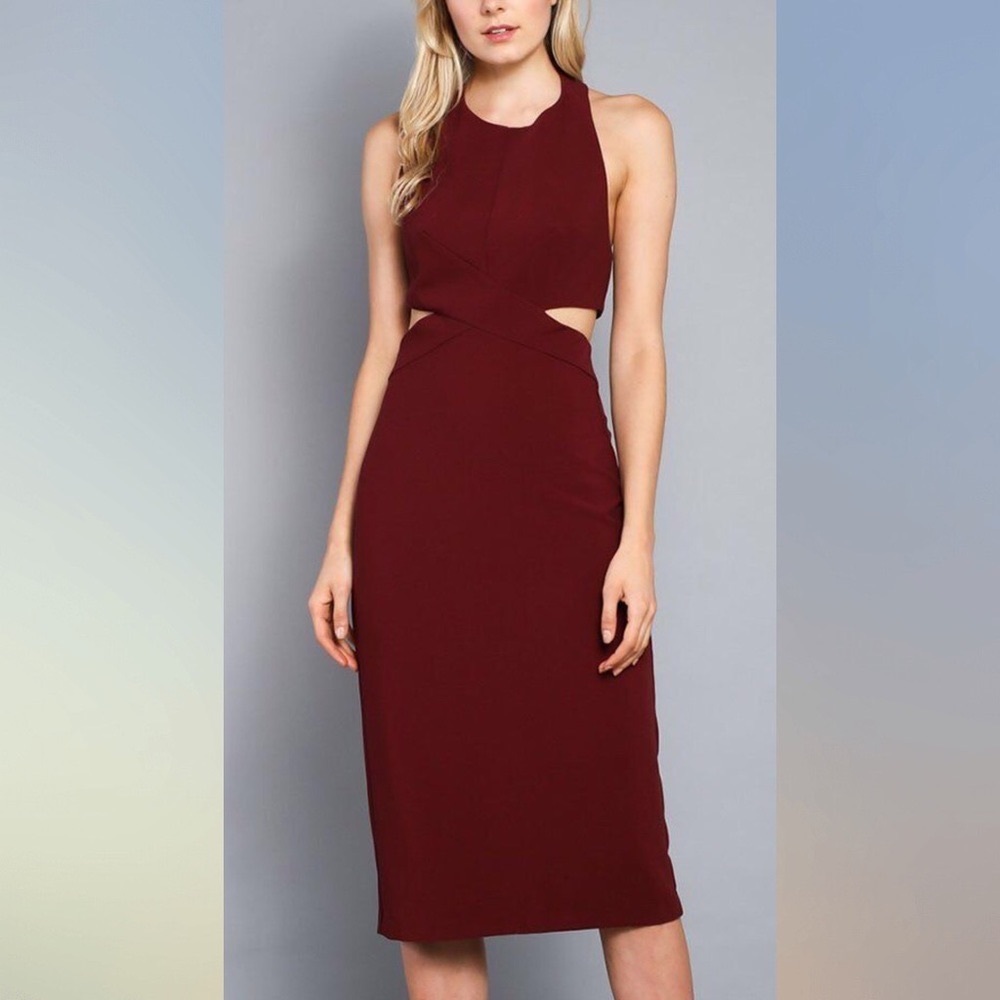 𝐃𝐨 + 𝐁𝐞 ⁣Burgundy tie-back halter midi dress.